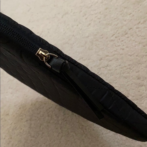 Kate Spade laptop case *barely used* - Picture 4 of 11